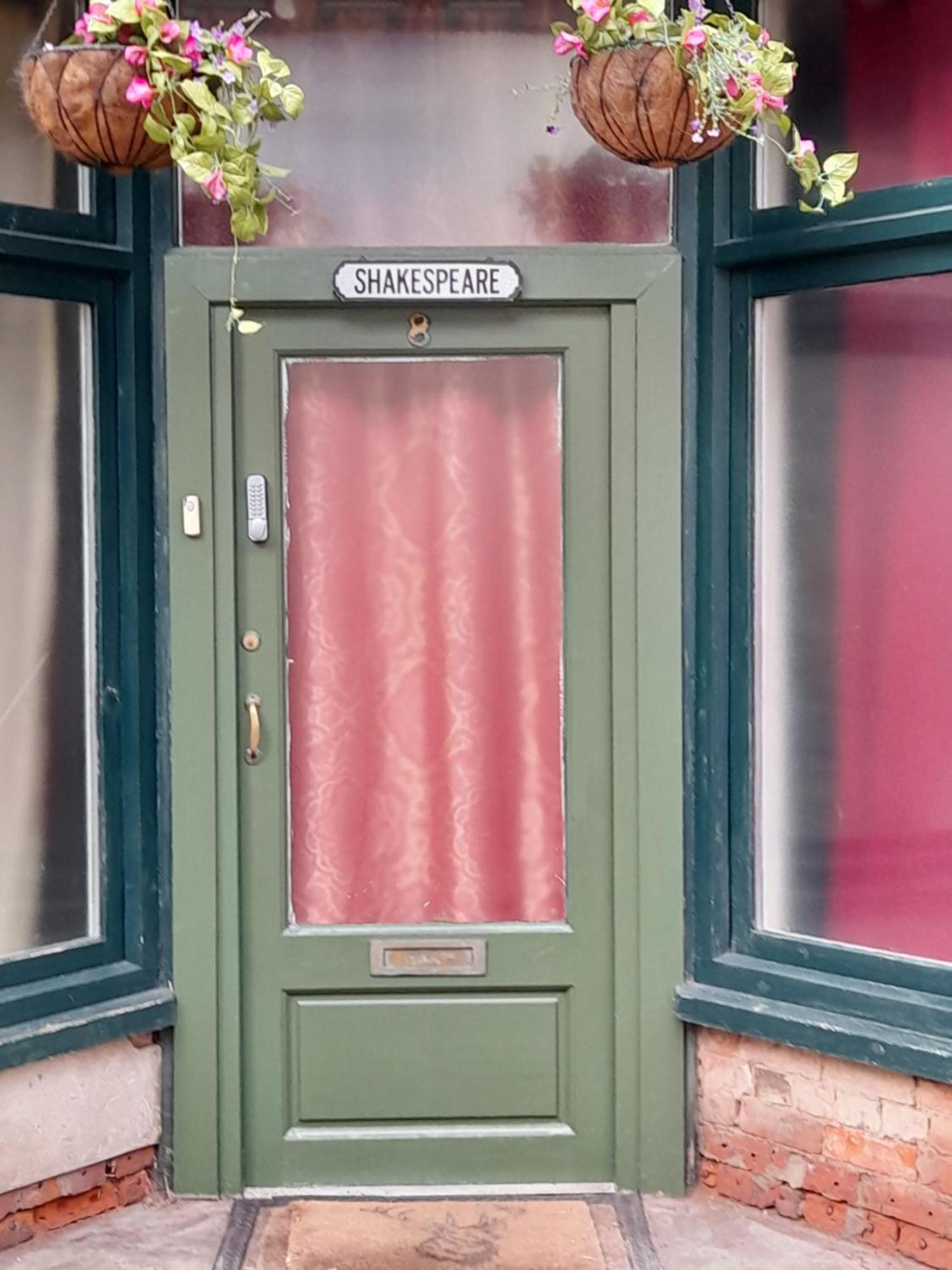 Shakespeare Apartment Measham Exterior photo